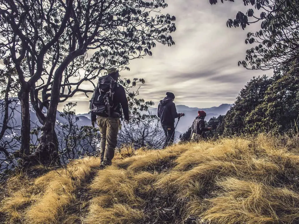 social benefits of hiking