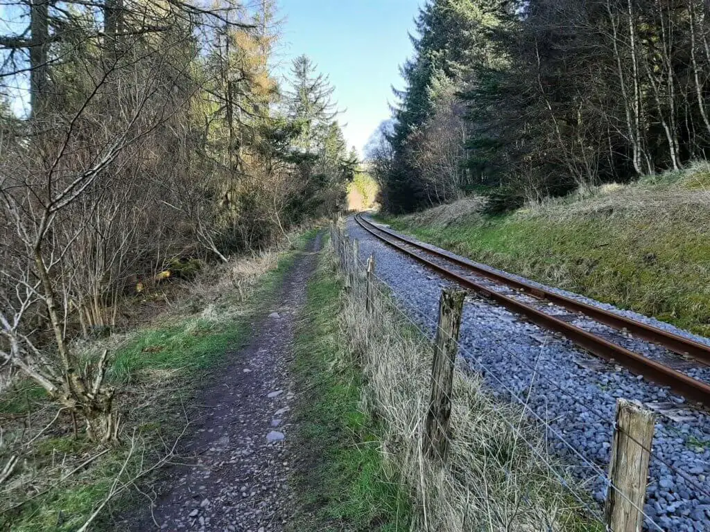 pontsticill reservoir walk - trail runs alongside the railway
