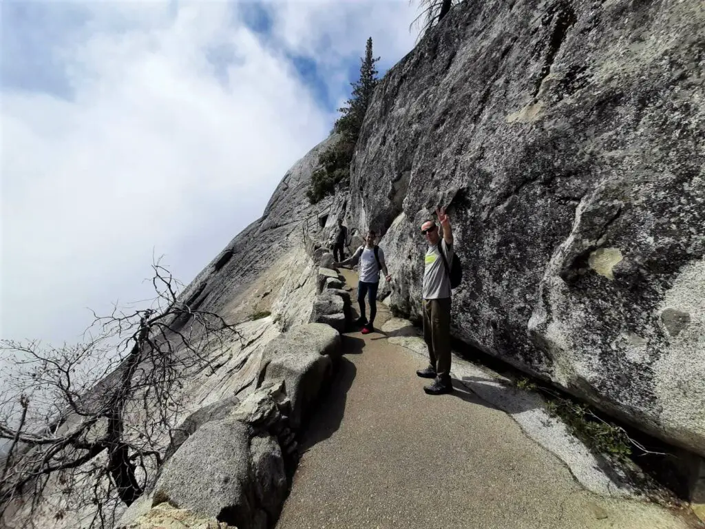 early part of the moro rock trail
