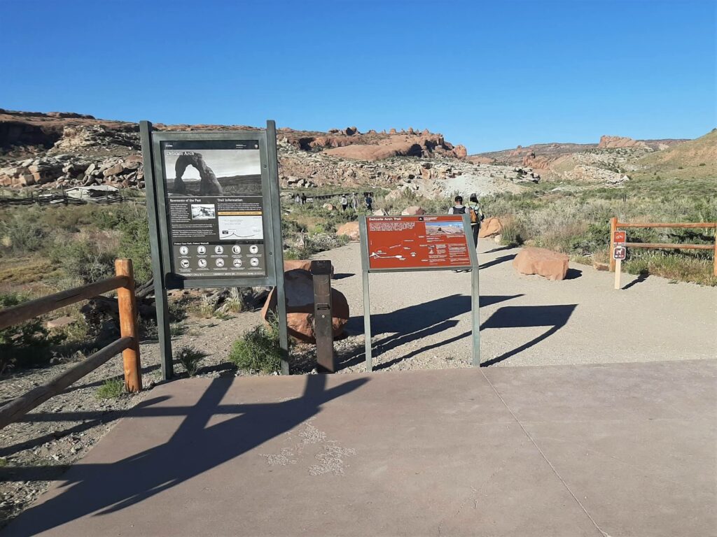 information boards at the trailhead